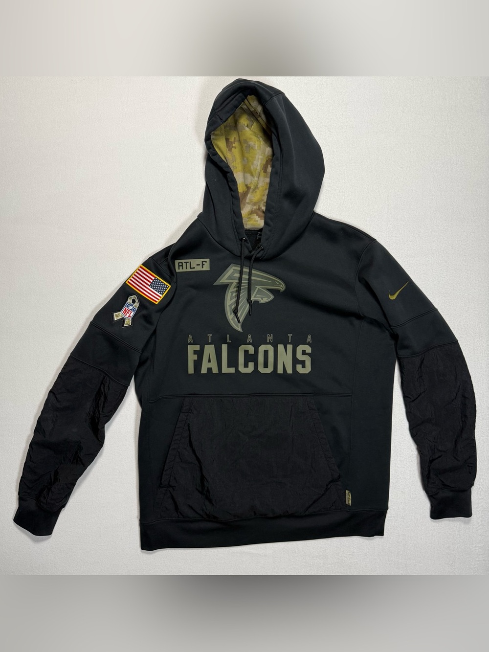 Atlanta Falcons Salute to Service Sideline Performance Pullover Hoodie large men